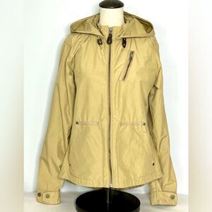 Sierra Designs Khaki Fishtail Parka with Hood, Leather Pulls size Medium